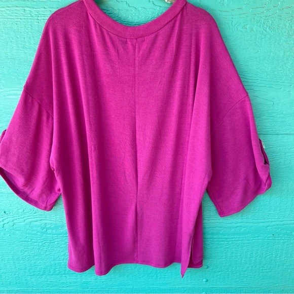 ANDREE Solid Hi-Low Chest Pocket Top MAGENTA PURPLE SIZE 1X NWT - Picture 9 of 9
